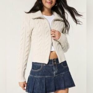 Hollister Y2K Cable Knit Cardigan Jacket Full Zip in Oatmeal Beige Size Medium